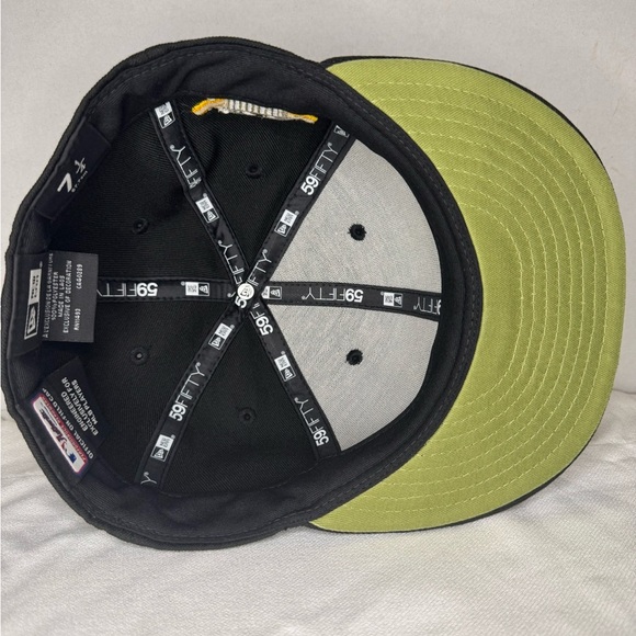 Houston Astros New Era 2024 Armed Forces Day On Field 59FIFTY Fitted Hat - Picture 6 of 8